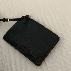 Michael Kors Bags - Leather Michael Kors Wristlet Michael Kors Bags - Leather Michael Kors Wristlet